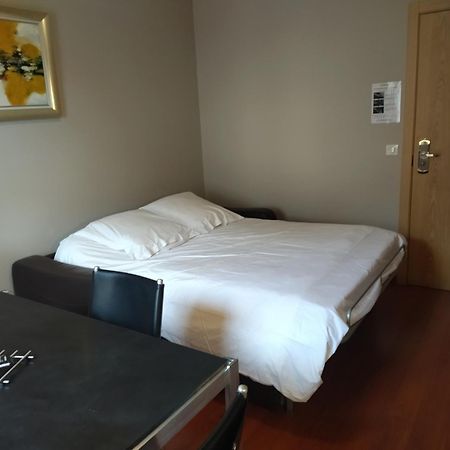 Aux Balcons Du Sancy Aparthotel Picherande Exterior photo